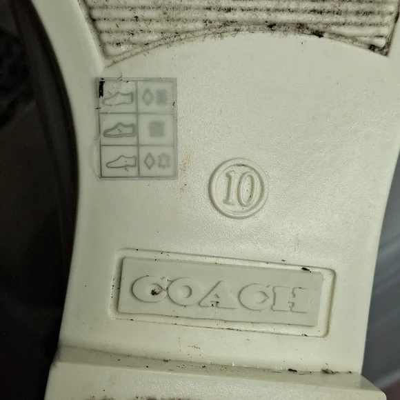 EUC COACH BOOTS OFF WHITE - Picture 5 of 5